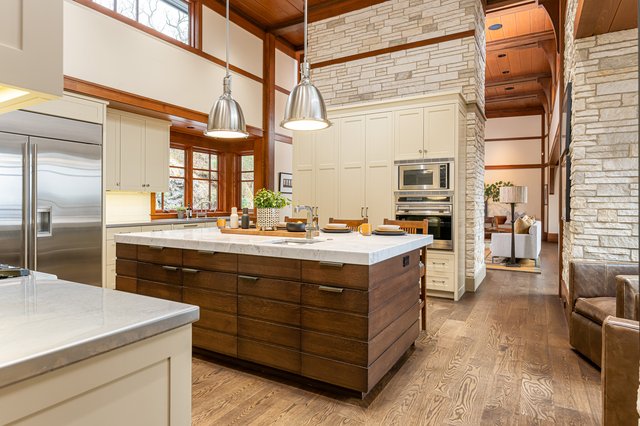 Modern Opus Kitchen with Island