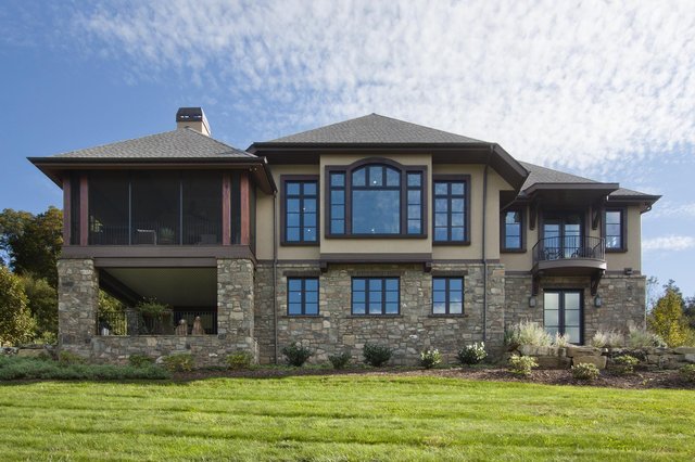 Cove Courtyard front exterior