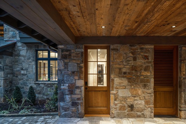 Ramble Retreat Side Door