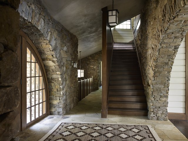 Grove Landing entryway and staircase