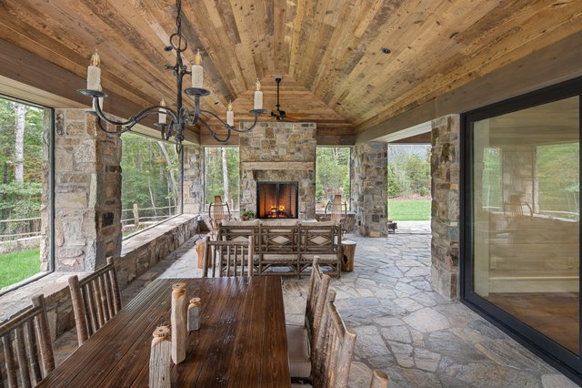 Ramble Retreat Outdoor Dining