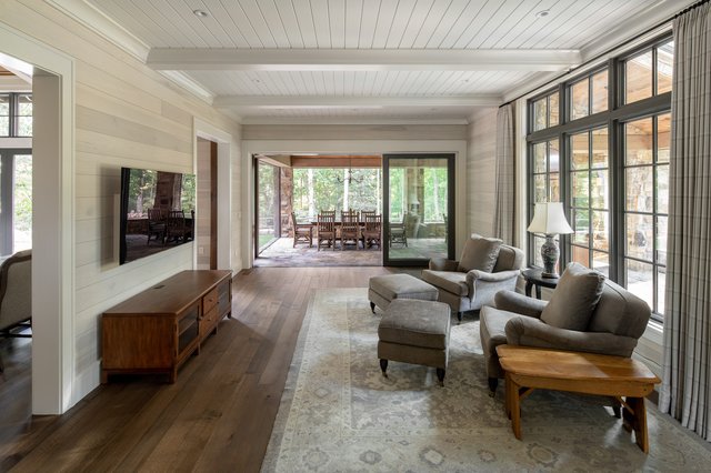 Ramble Retreat Seating with TV