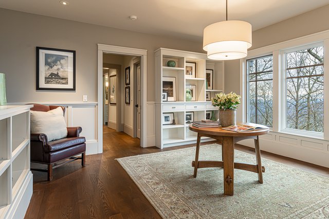 Modern Opus Interior 1