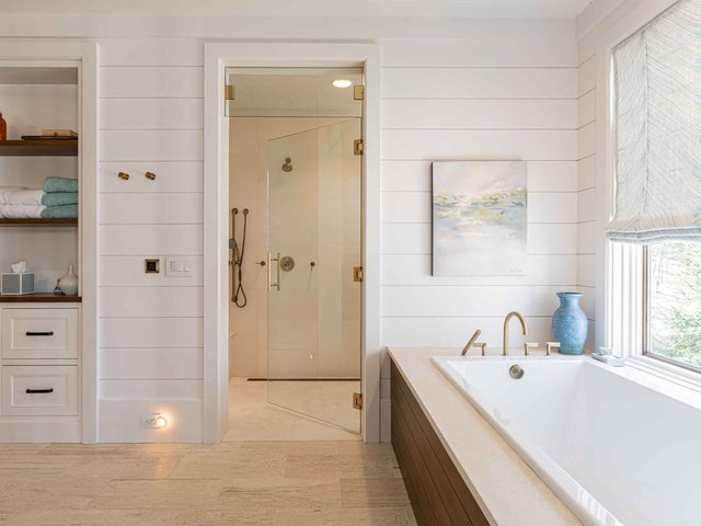 Blue beauty bathtub and shower