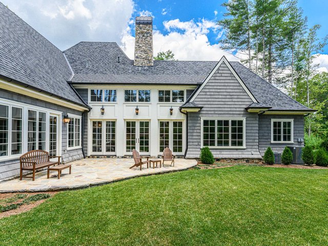 Brookline Manor exterior back view