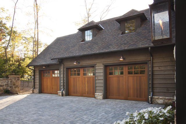 Burnham Woods Garage