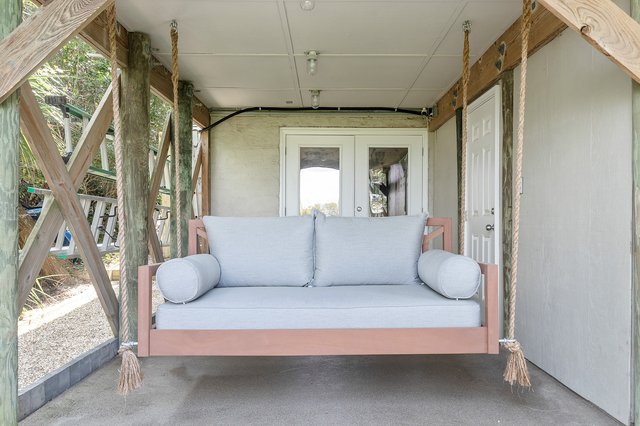 Light & Bright Secret Hideaway