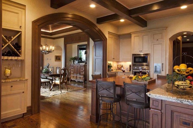 Eagles Nest Arched Doorway to Dining Area