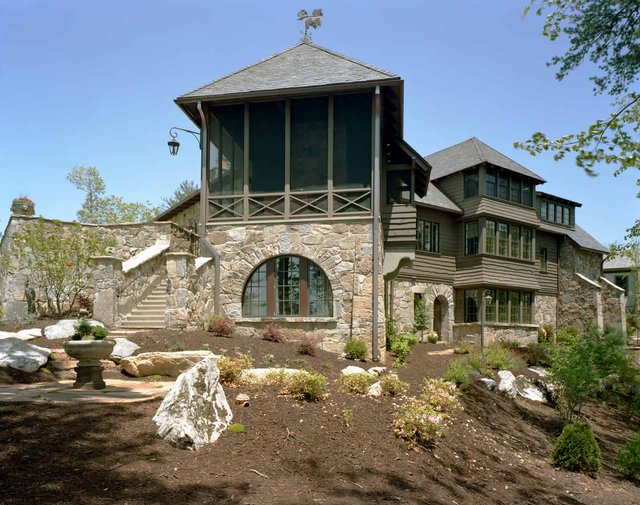 Keowee Legacy Exterior Side View