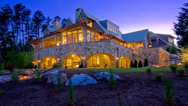 Lake Retreat Back Exterior Dusk 1