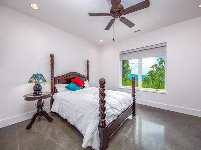 Ridgeview Guest Bedroom