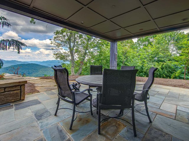 Ridgeview Lower Level Patio