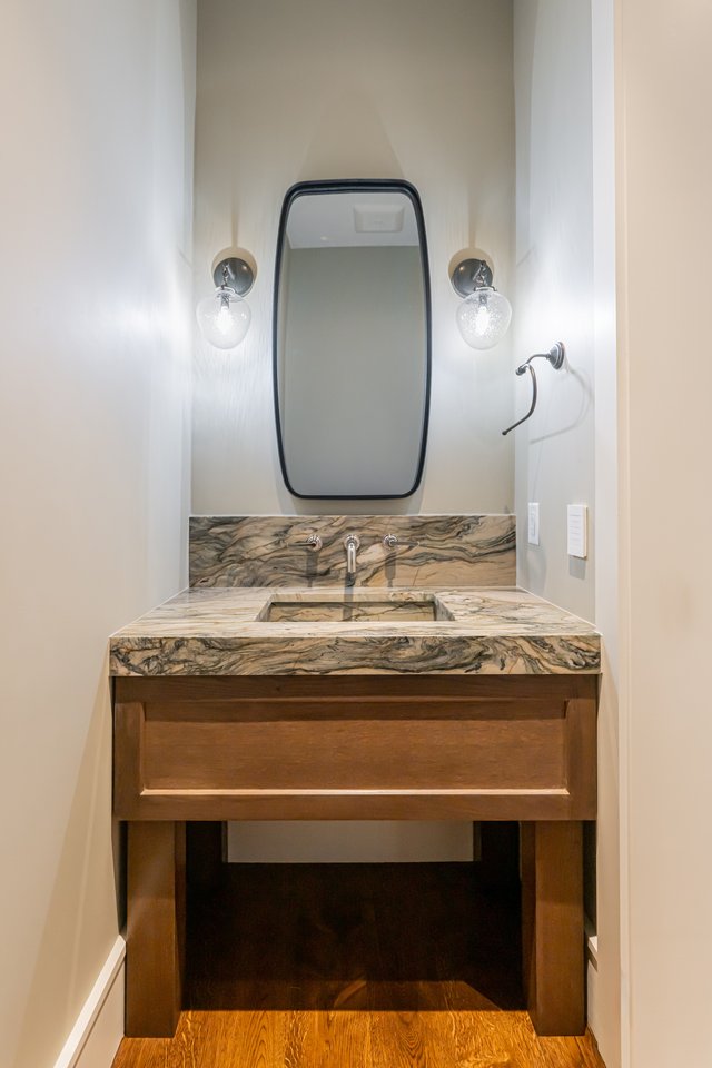 Secluded Sanctuary Sink