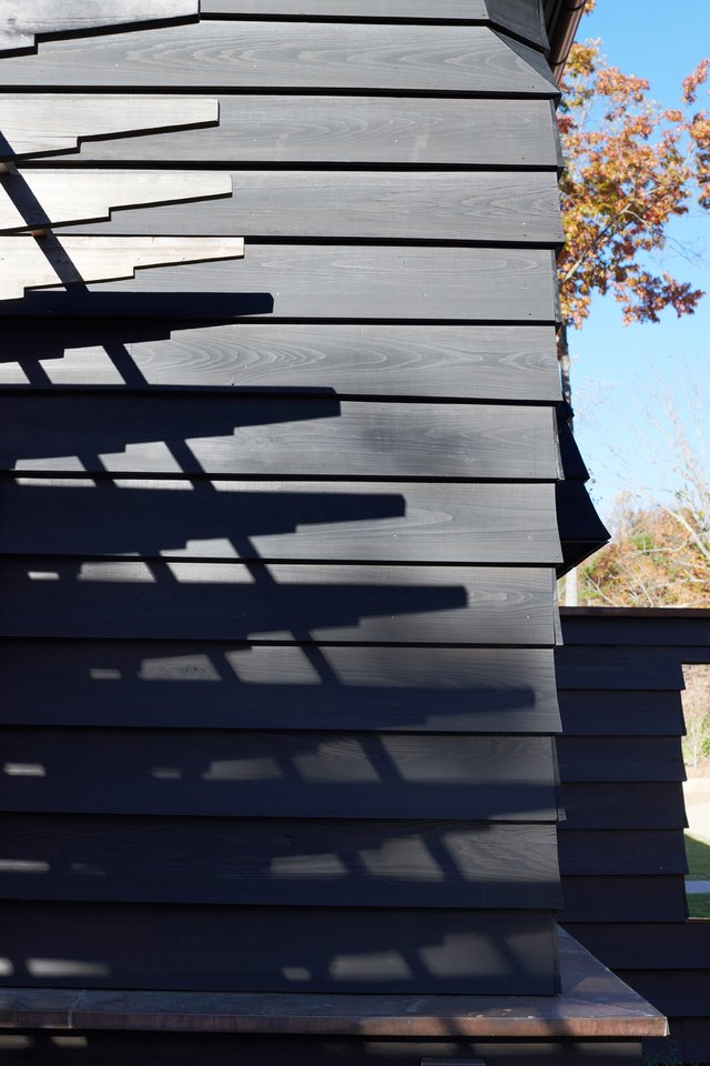 Anthracite Lodge exterior detail