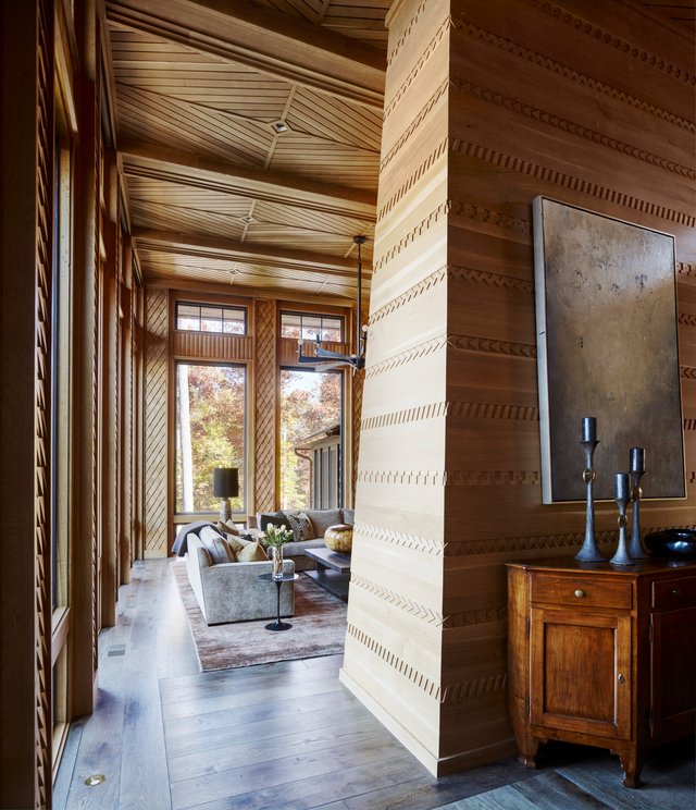 Anthracite Lodge living area with wood detail