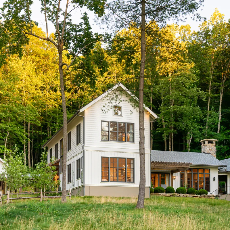 Modern Farmhouse Exterior
