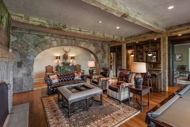 Vista Bluff Bar and Billiards Room