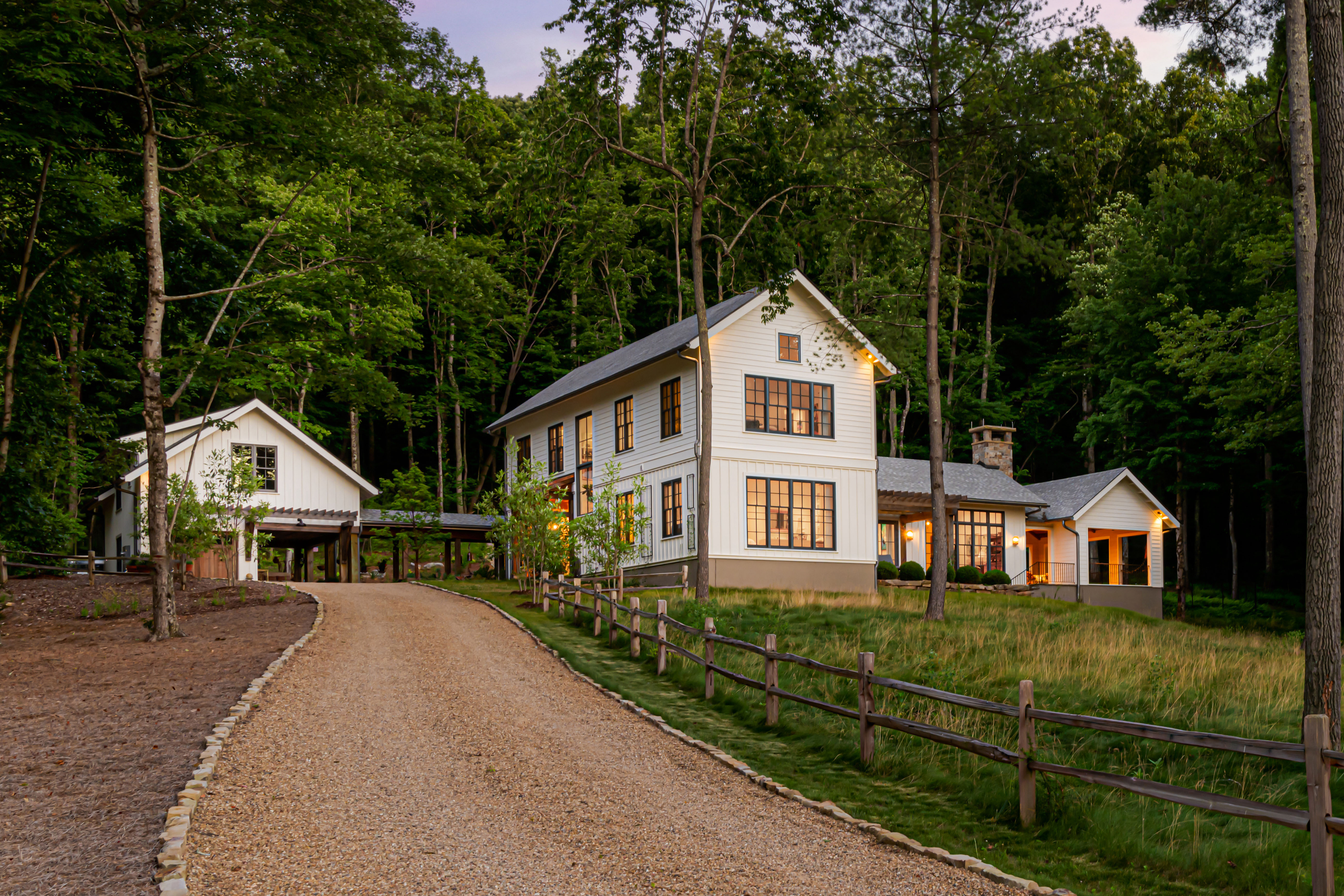 Modern Farmhouse exterior and driveway